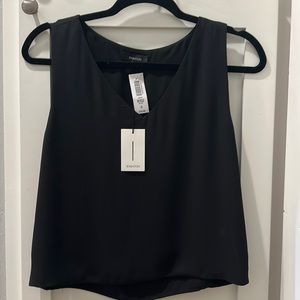 Aritzia - Babaton cropped Murphy Blouse sz Small